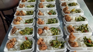 Worker packet food